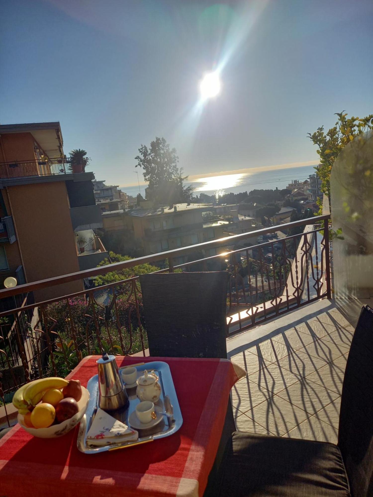 Appartamento Vista Mare Stella Marina Sanremo Eksteriør billede