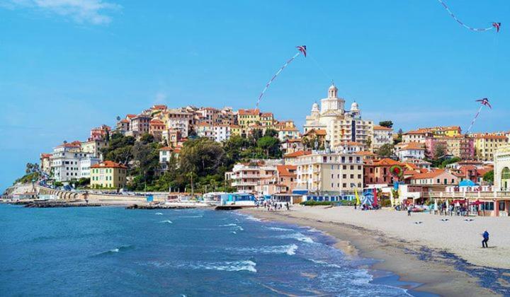 Appartamento Vista Mare Stella Marina Sanremo Eksteriør billede